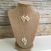 Cut seashell Necklace and earring set 1