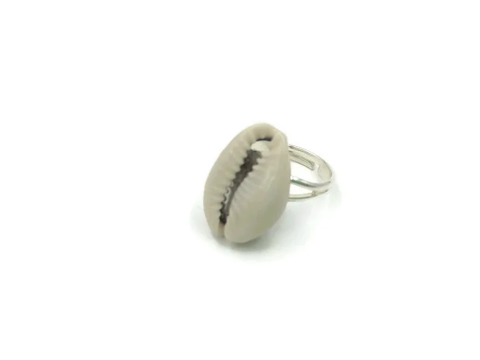 Cowrie Ring 1