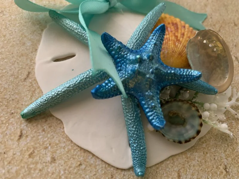 Unique Sand Dollar Christmas Tree Ornament with Turquoise Ribbon and Seashells - Image 7